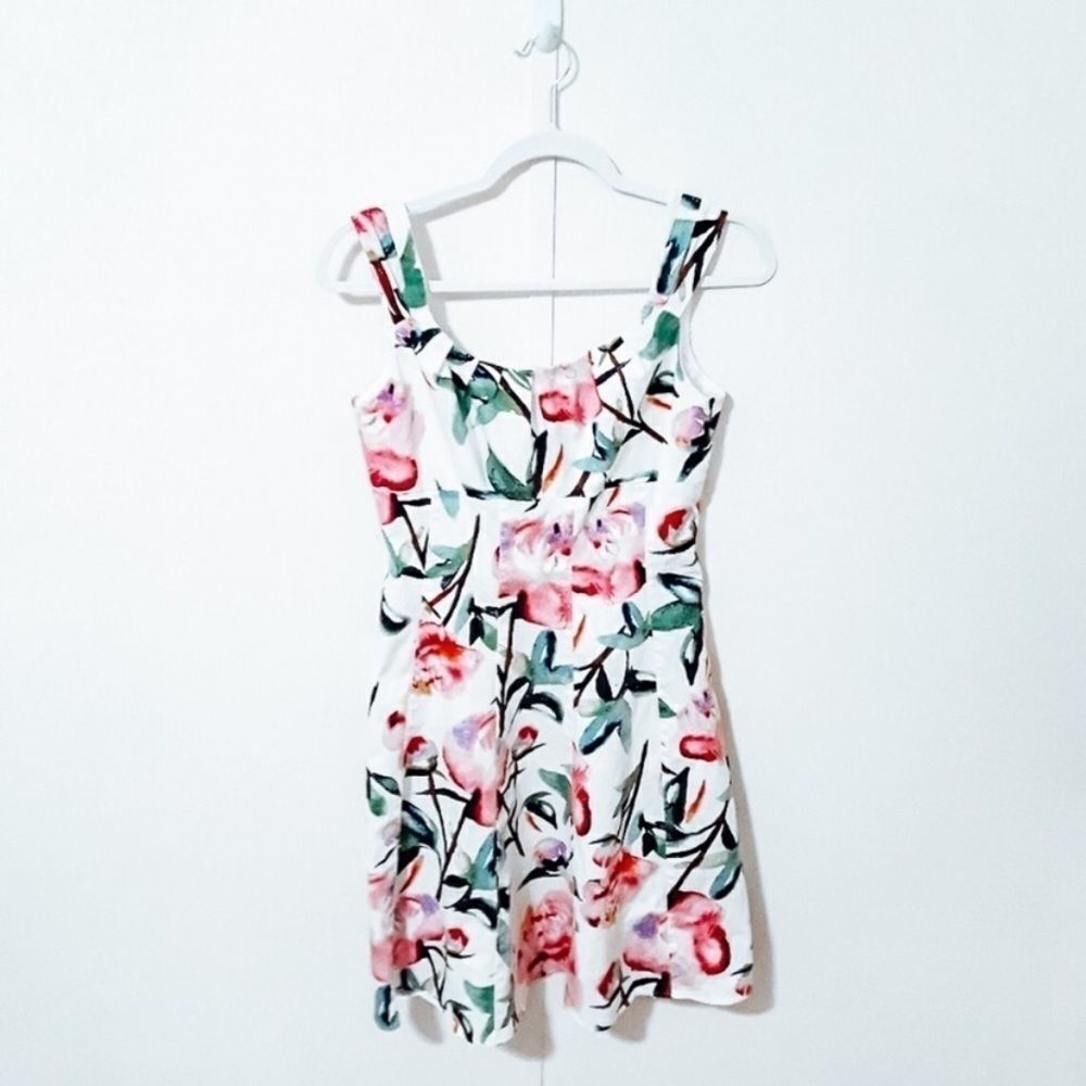 LIKE NEW London Times sleeveless floral dress 6/8
